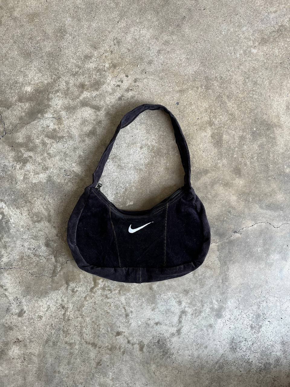 Nike black shoulder bag online